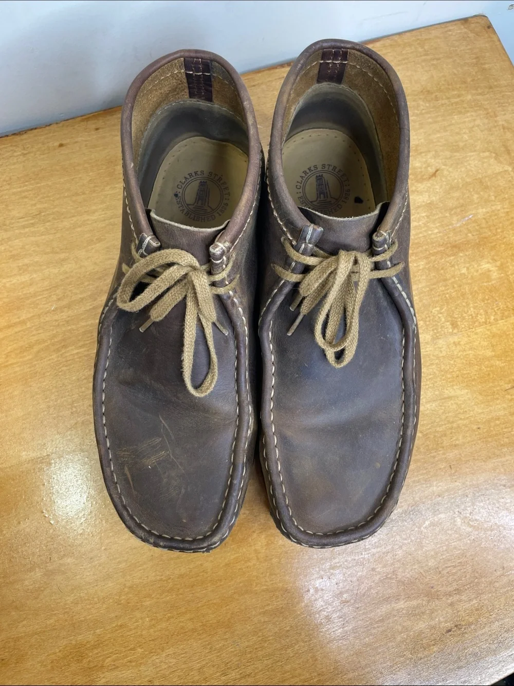 Clarks classic chukka